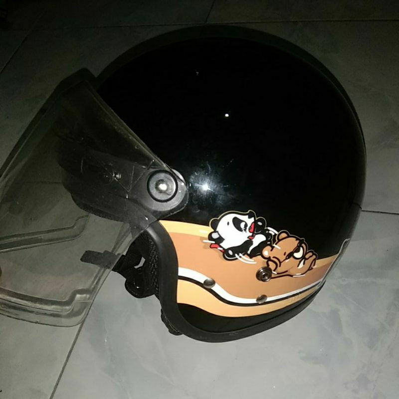 Preloved crsl helmet Size L | HARGA NETT