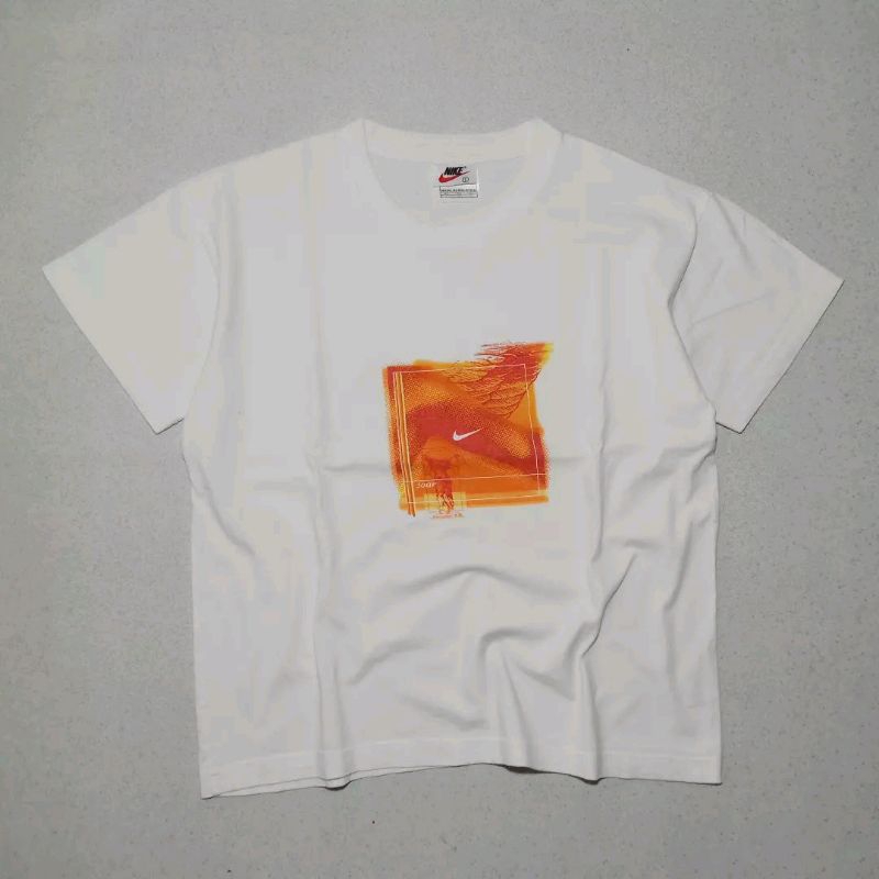 kaos vintage nike soar logo center swoosh tshirt fit M