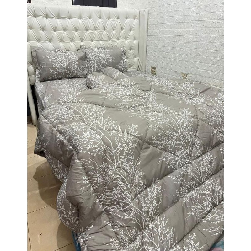 seprei set bedcover bahan mikro 6 kaki botak atau tidak berimple