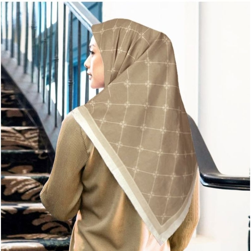 SALE HIJAB / NONOLII COKLAT / COD / KERUDUNG VOAL MOTIF / SEGI EMPAT VOAL / JILBAB TERBARU / LASER C