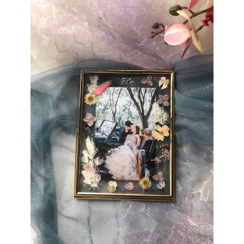 Kado Acrylic Frame / kado Birthday