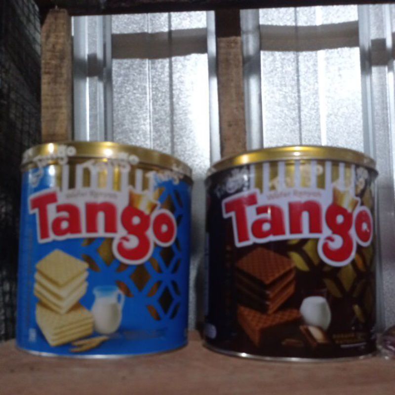 Tango kaleng rasa coklat dan vanila