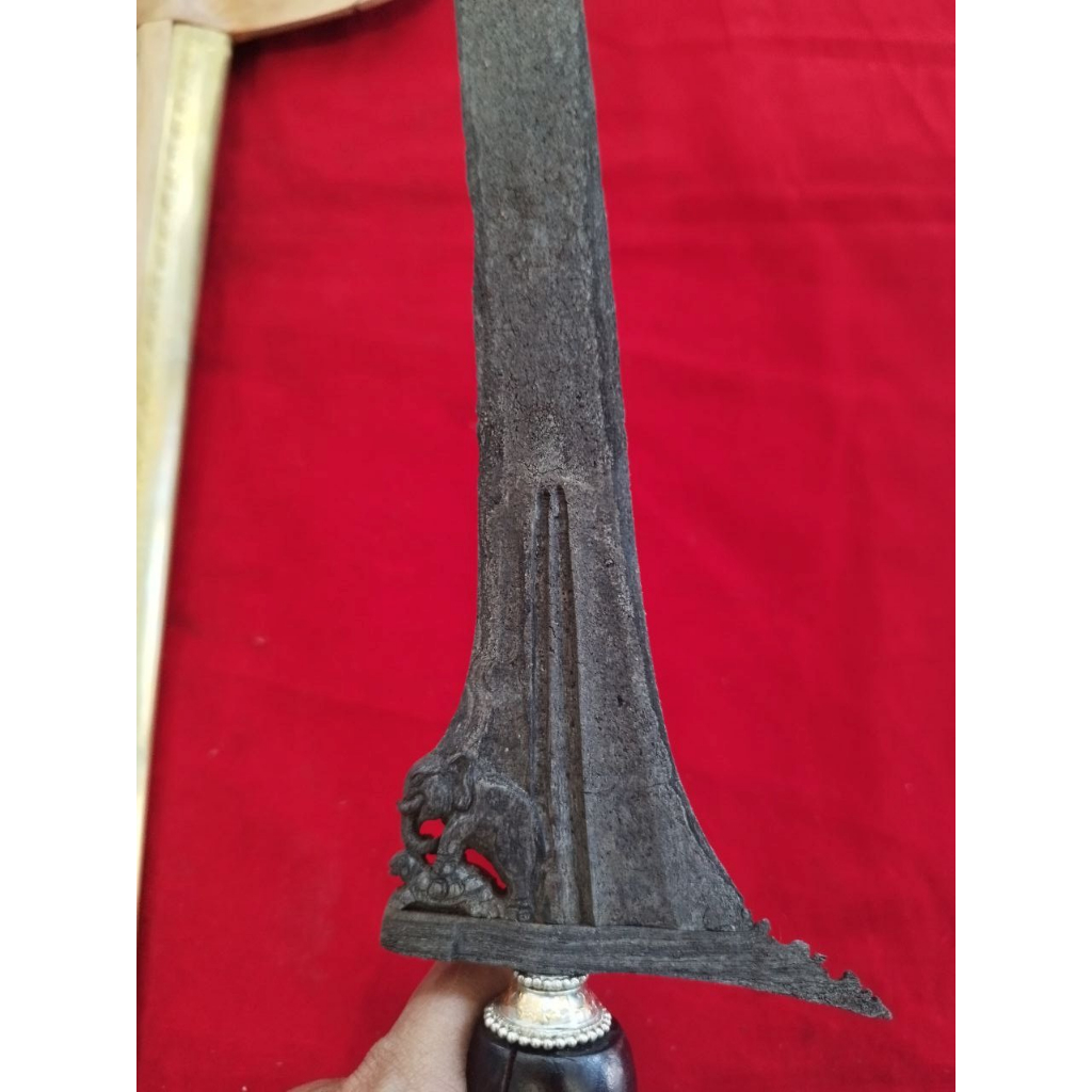 Keris Lurus Ganesha pamor Keleng