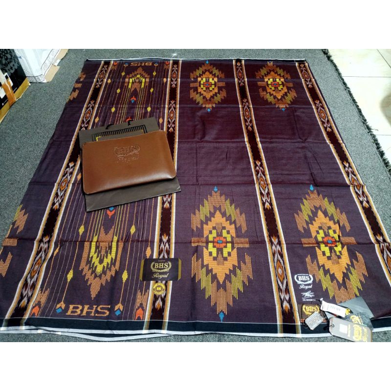 BHS Royal SIE Sutra Mesres Gold