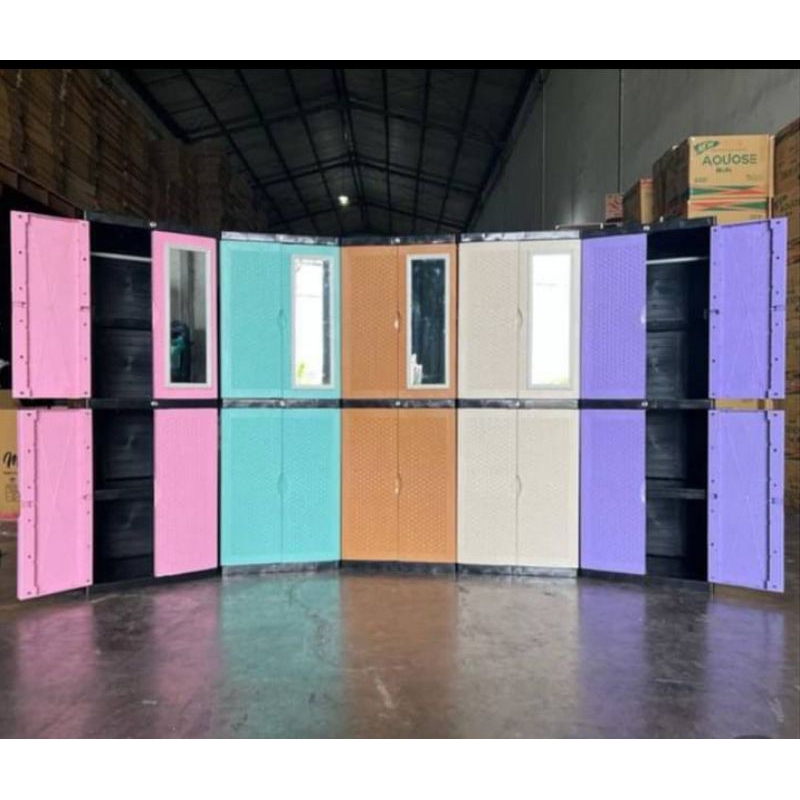 Lemari Plastik mini plus gantung cermin