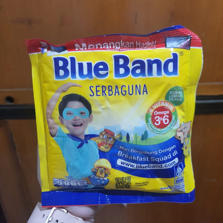 

blueband margarin sachet 200gr