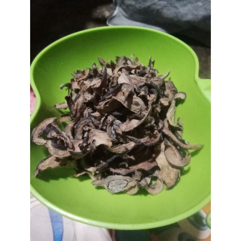 

Buah Mahkota Dewa Kering