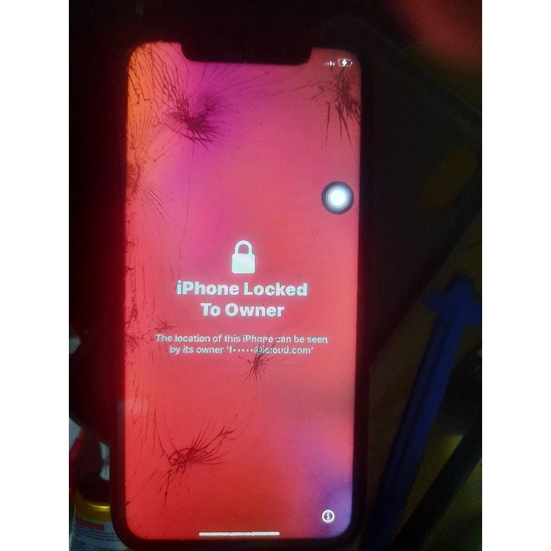 iphone xr lock icloud