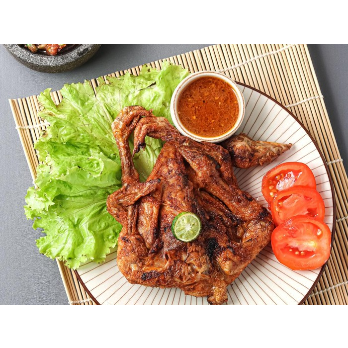 

AYAM BAKAR TALIWANG FROZEN