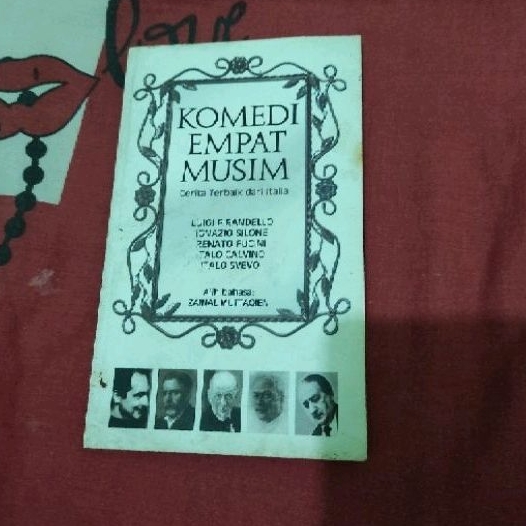 Buku Komedi Empat Musim Cerita Terbaik dari Italia