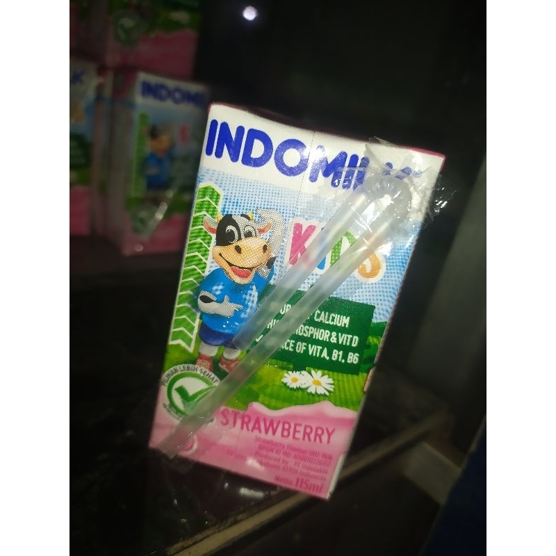 

Indomilk Kids Susu UHT 115ml Cokelat Strawberry