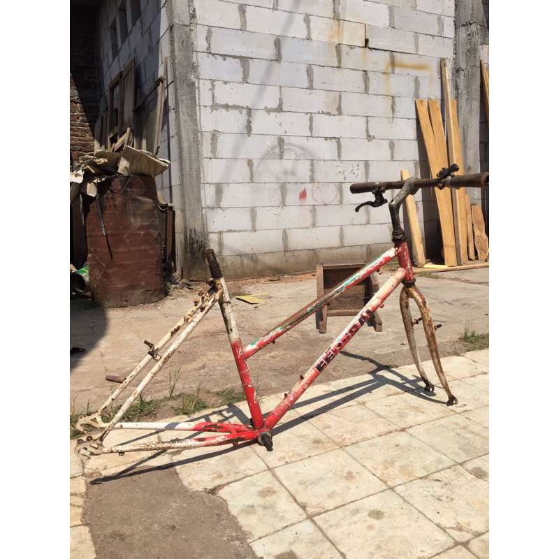 FRAME SEPEDA FEDERAL LADY UK 26