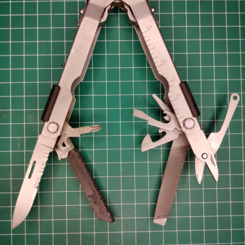 GERBER MP600 PRO SCOUT Multitools Pramuka outdoor bushcraft survival compact edc