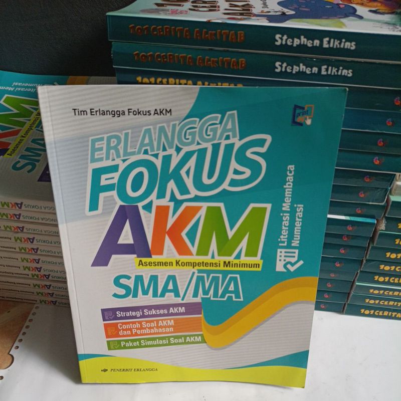 Buku Erlangga fokus AKM untuk SMA penerbit Erlangga