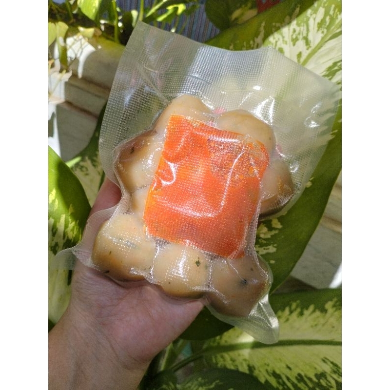 

Baso Aci ayam suwir - Ami Mandala