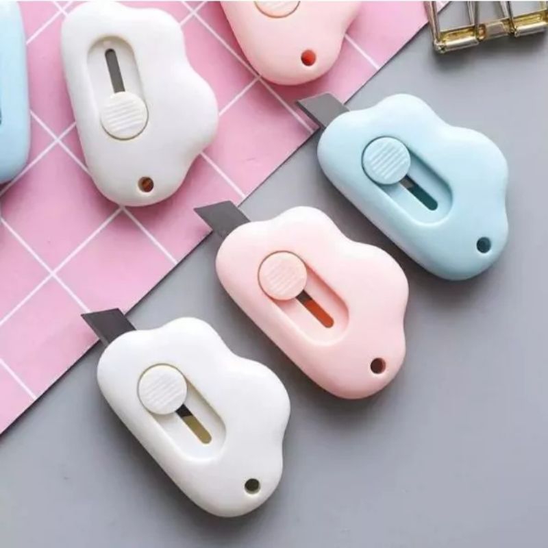 

CL Cutter mini /pisau pemotong mini lucu aesthetic