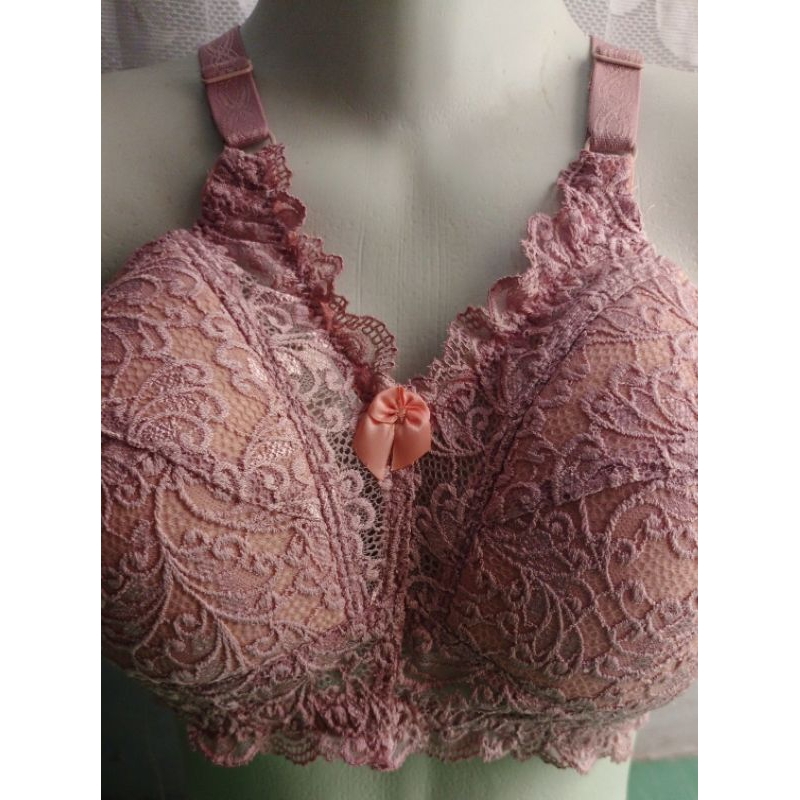 BRA BH BUSA FULl RENDA/ BRA BH RENDA/ BRA BH BUSA TANPA KAWAT UKURAN 38 ( 3 picis 55.000