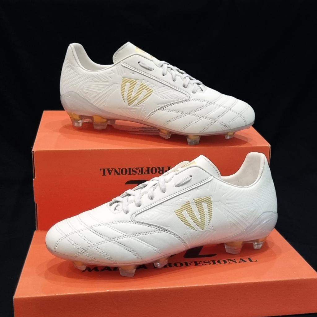 Sepatu Bola Pria Original Diskon Cuci Gudang | Sepatu Futsal Murah Terlaris