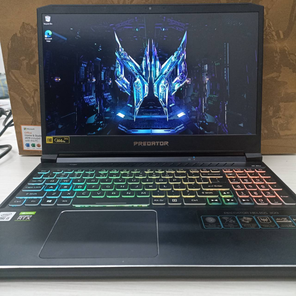 ACER PREDATOR HELIOS 300 i5 10500H RTX 3060 16GB RAM 512GB SSD LAPTOP