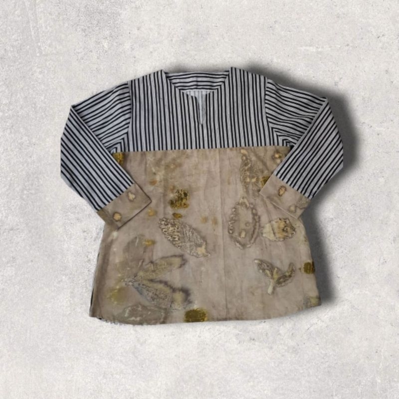 Blouse batik ecoprint kombinasi lurik