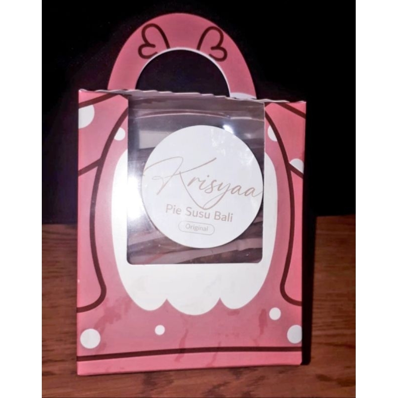 

Krisyaa Pie Susu Bali - Isi 8pcs