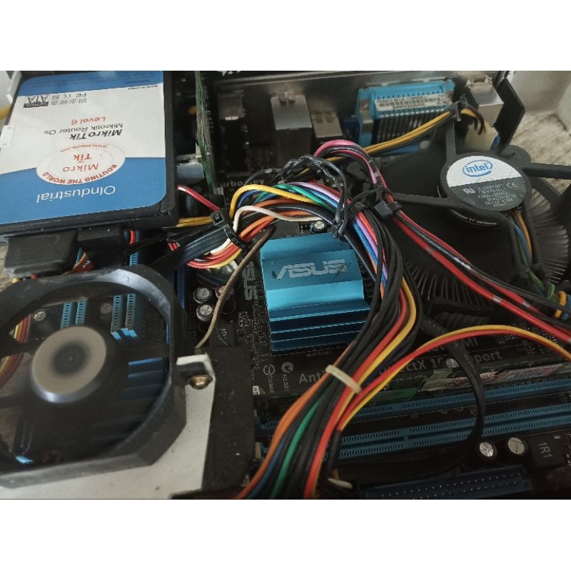 Mikrotik PC X86 komplet