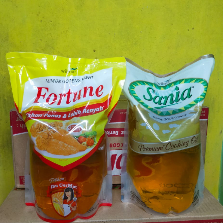 

Minyak Goreng 2 Liter Fortune /Sania