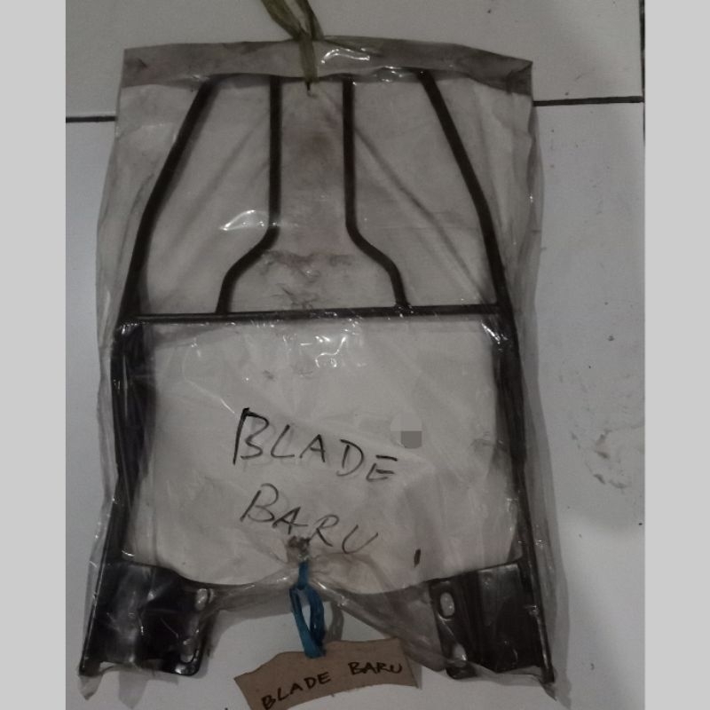 Braket breket bagasi belakang motor megapro, megapro monoshock, blade new, spin, byson, mx new, shog