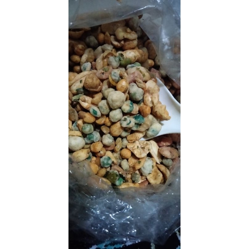 

kacang mix