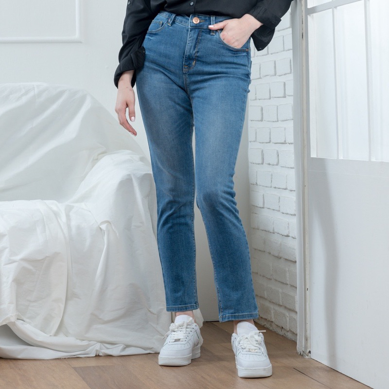 C2 OUTFITTERS TENCHI Light Blue Jeans Dual Push Skinny - tag. 649.900