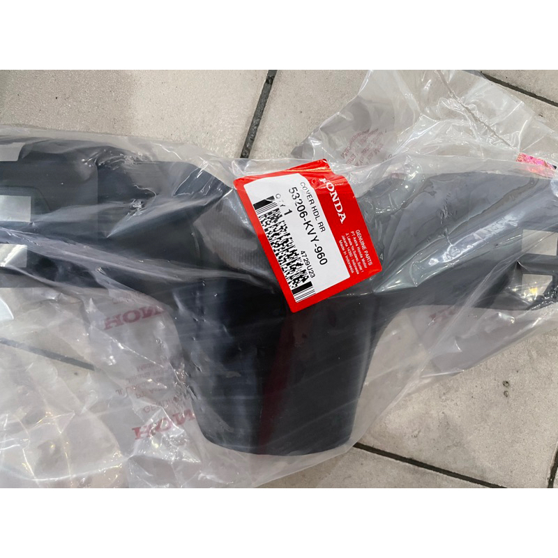 COVER BATOK BELAKANG BEAT KARBU 53206-KVY-960