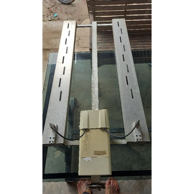 Mikrotik Basebox 2 + Antena RNET