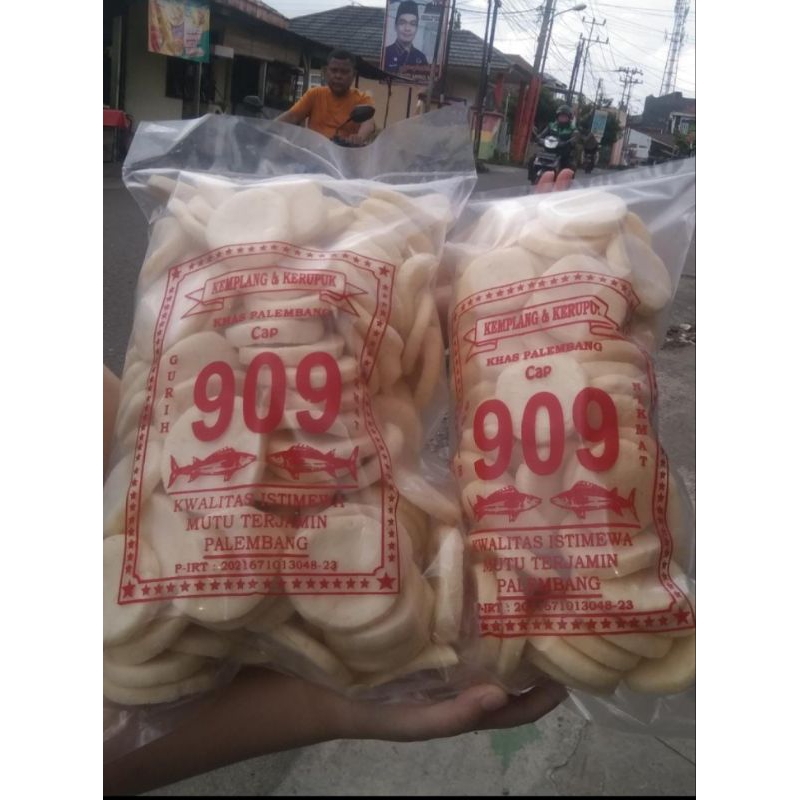 

KEMPLANG SUPER 1KG MULAI DARI 35, 40 DAN 50RB!!