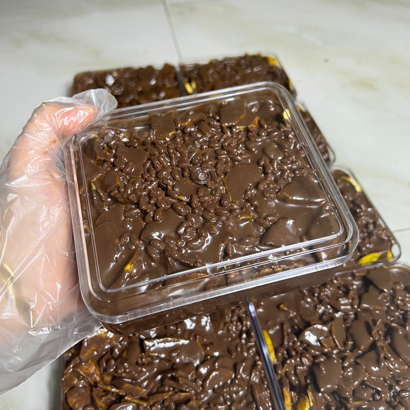 

KERIPIK PISANG COKLAT LUMER