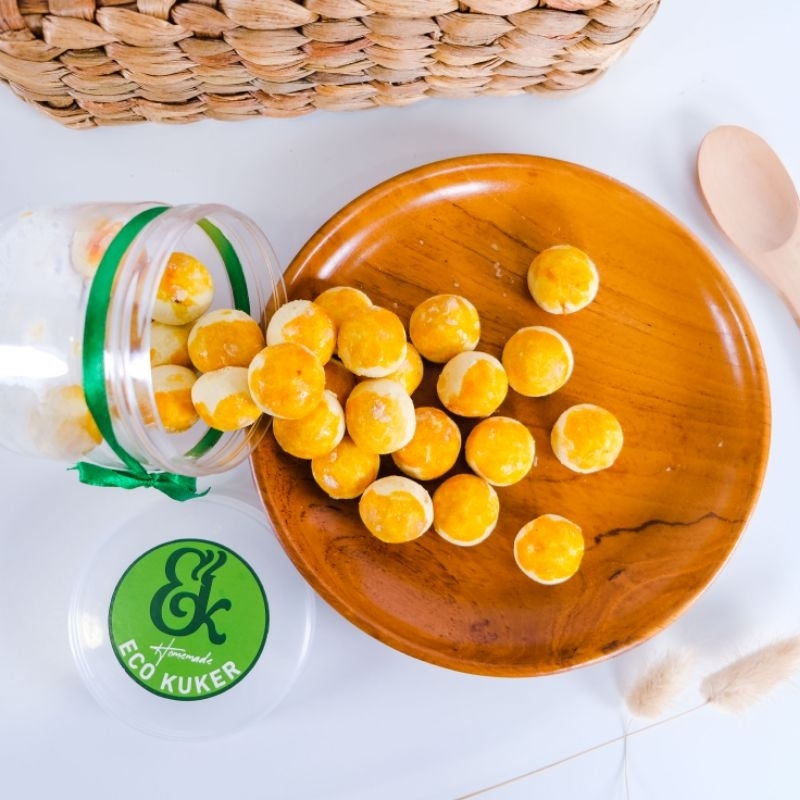 

Eco Kuker Kue Kering Nastar Oleh-oleh Khas Solo 250gr Toples Jar 300ml
