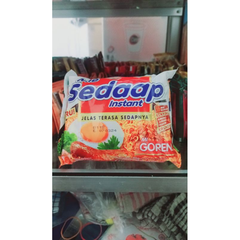 

MI SEDAAP GORENG INSTAN