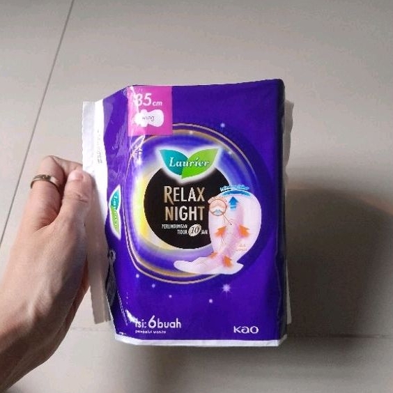 Laurier RELAX NIGHT WING 35cm softex dewasa ( isi 6 )