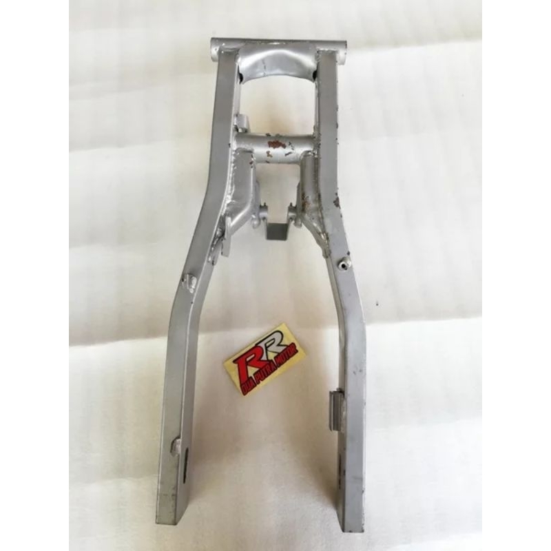 swing arm swingarm lengan ayun sasis belakang suzuki satria lumba hiu kotak lscm ru120 r120 ru r 120