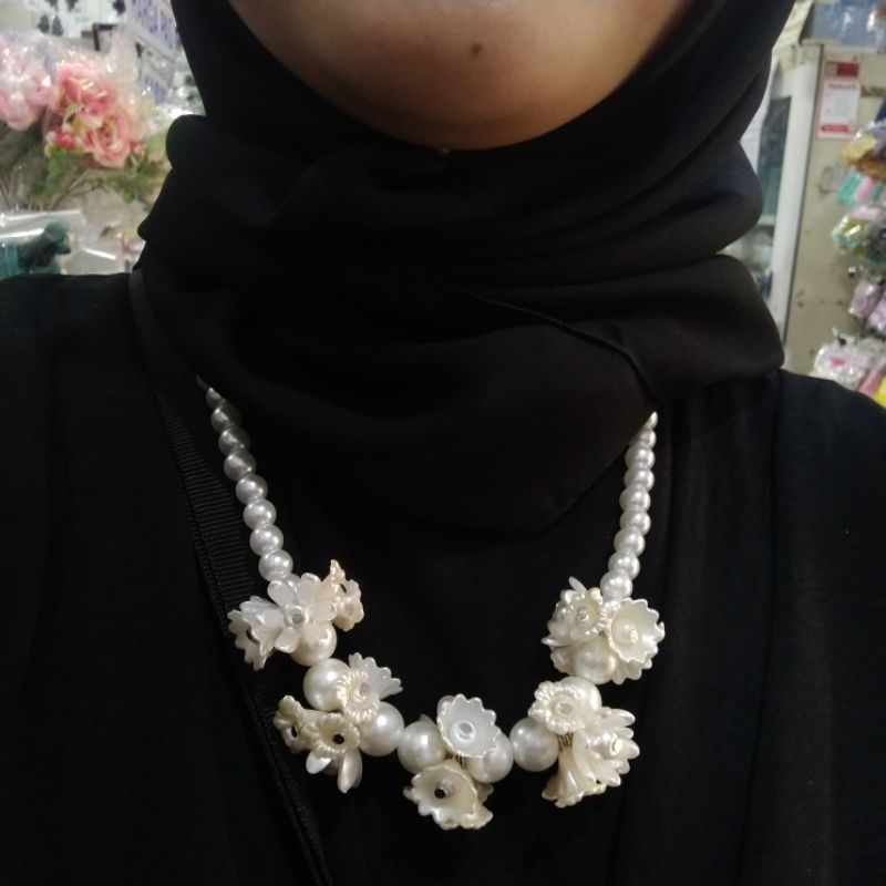 kalung choker mutiara| kalung choker | kalung kristal | kalung choker kristal | Kalung selebgram | k