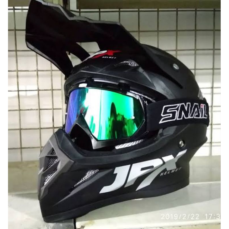 helm jpx cross hitam dof