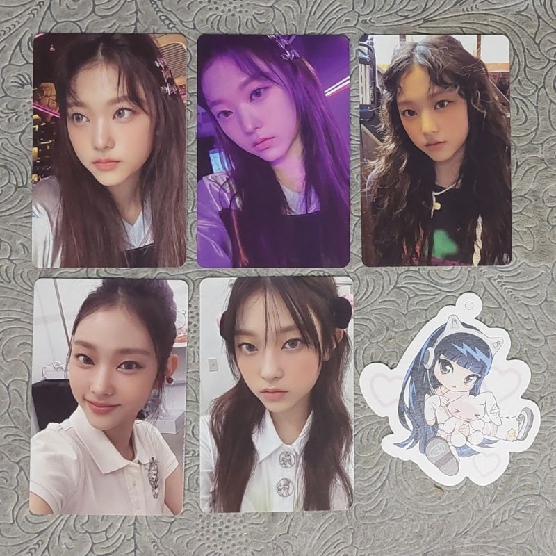 Official Photocard Haerin NewJeans Get Up Beach Bag Ver.