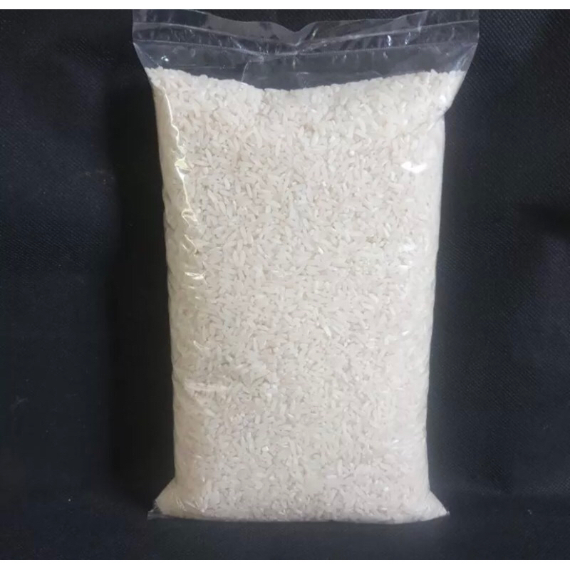 

BERAS PUTIH PULEN MERK SETRA RAMOS 1 kg
