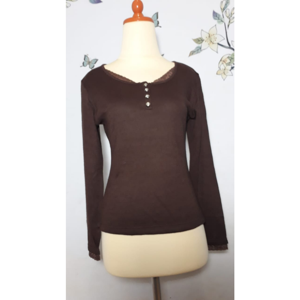 Kaos Rajut Coklat Tua