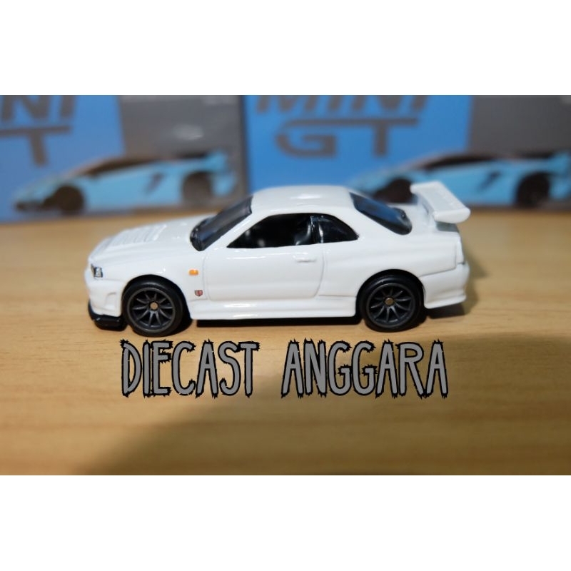 Hotwheels Nissan skyline R34 Diorama set (Loose)