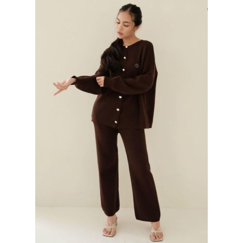 Neina Set Americano by Nueta