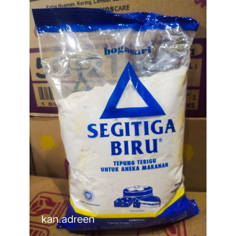 

Tepung Terigu Segitiga Biru Bogasari 1kg