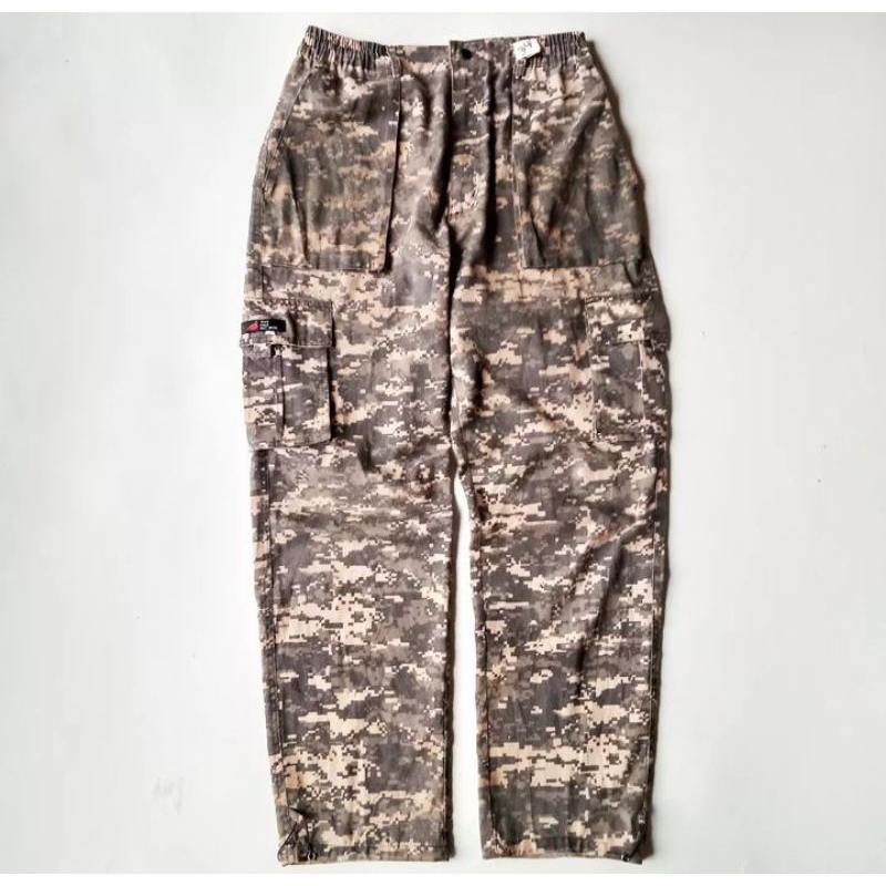 Cargo pants second camo