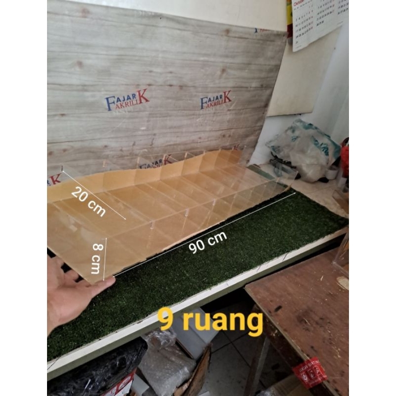 

akrilik tempat pulpen custom