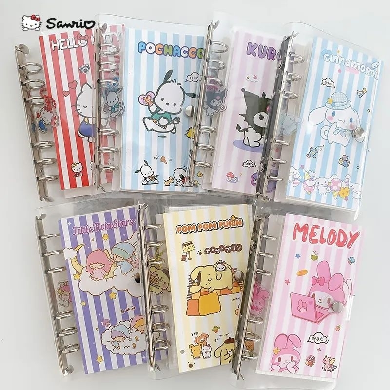 

Buku Binder SANRIO Notebook Ring A6 FREE REFILL KERTAS dan GANTUNGAN AKRILIK Cinnamoroll Pompurin Buku Binder Sampul Plastik Waterproof Kuromi Melody Kitty Twins Star Keychain Binder Besi