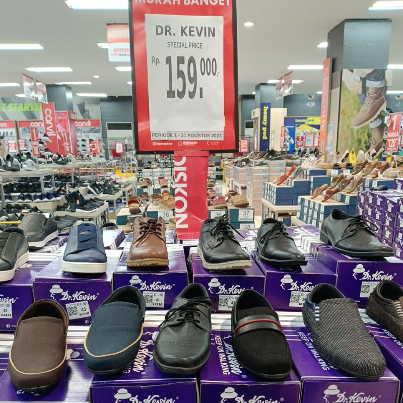 DR KEVIN // SEPATU PRIA DEWAS//